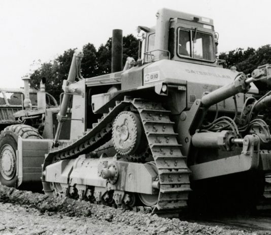 Caterpillar bulldozer cat D10