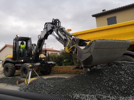 Pascal Guinot TP Mecalac 12 MTX Engcon