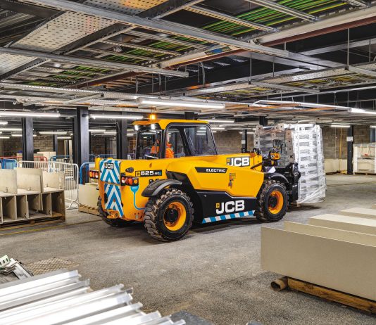 JCB ETECH Telehandler usine8
