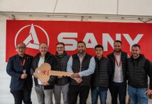 signature officielle d'une commande par Maxiloc de 6 millions d'euros de Sany