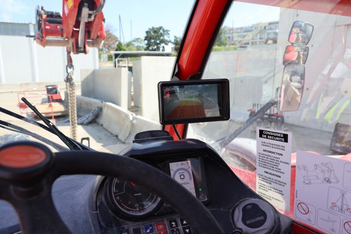 Loxam_Chantier ligne 15_Chariot IA caméra avant LoxSafe