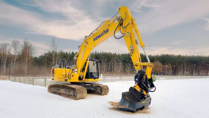 Le système Machine Control 3.0 de la série Dash 12 avec le DC3 d'engcon